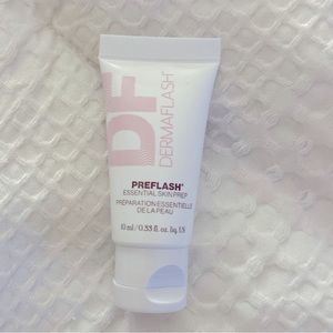 5/25✨pre flash essential skin prep cleanser DERMAFLASH 10ml